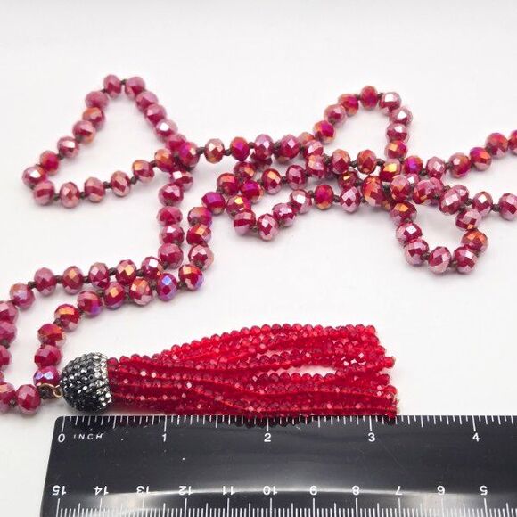 Faceted Glass Tassel Necklace 40" AB Red Beads Hand-Knotted Boho‎ Glam - Picture 4 of 4